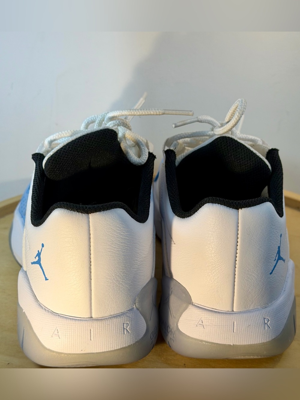 Nike Air Jordan 11 CMFT Low Sneakers University Blue and White Men’s - Picture 5 of 9